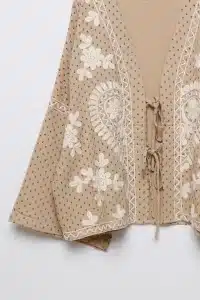 CHAQUETA ARMONIAS FLORES DETALLE