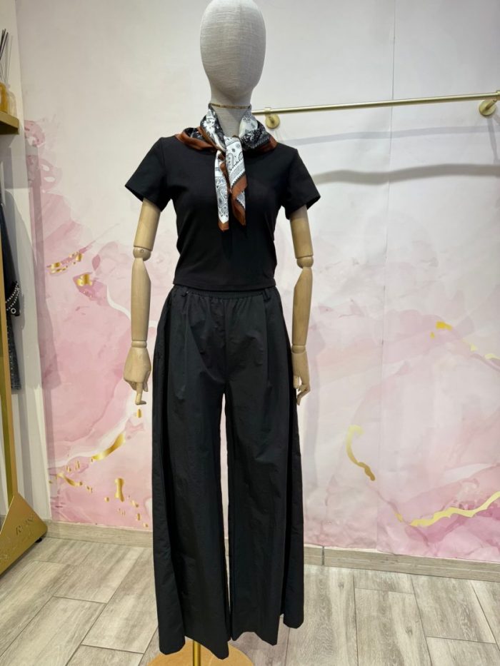 Conjunto Laura